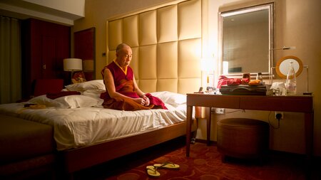 Der Weg des Dalai Lama – 35 Jahre begleitet von Manuel Bauer | © Explora Events