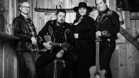 Konzert Lover & Liars | © BAR-O-NESSA Gloria - Die Freitagsmacher